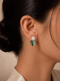 Silver pearl Monstera leaf stud earring