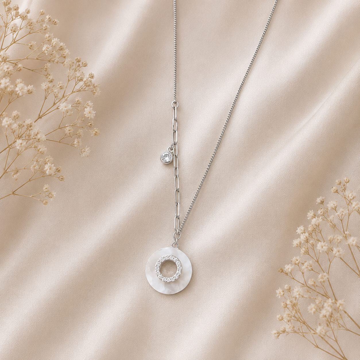 Mother of Pearl Circle crystal pendant necklace