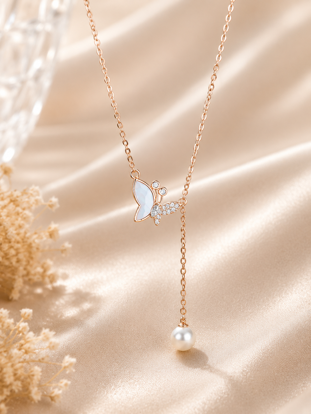 Butterfly mother of pearl and Pearl drop necklace