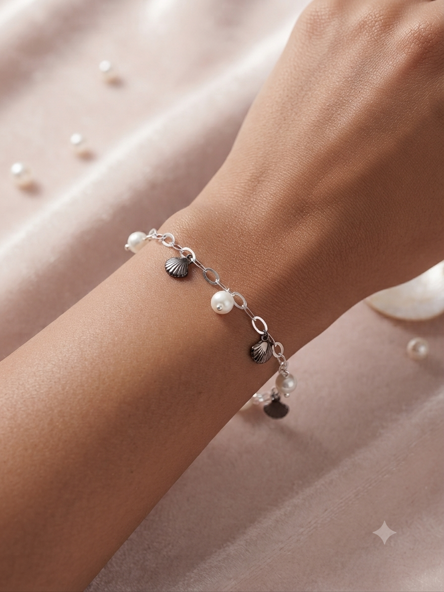 Silver pearl & Seashell Charm