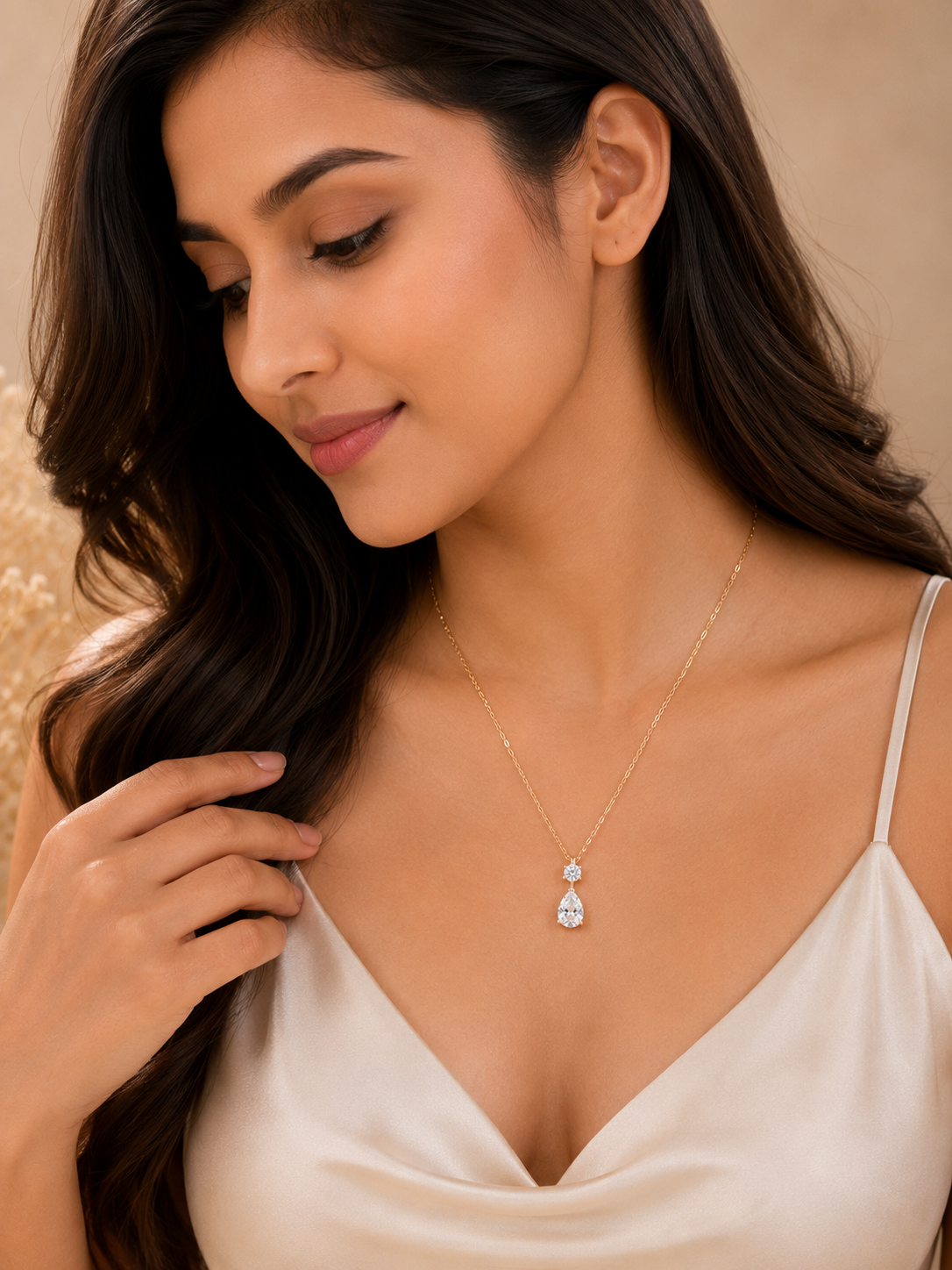 Teardrop crystal drop pendant necklace