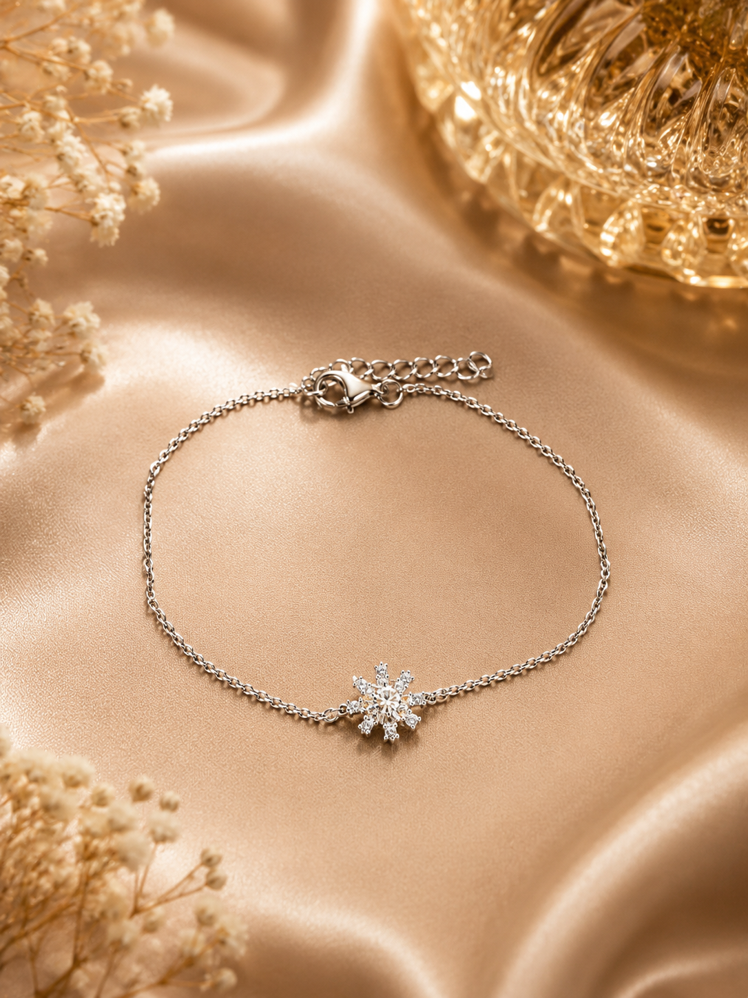 Snowflake cubic zirconia bracelet